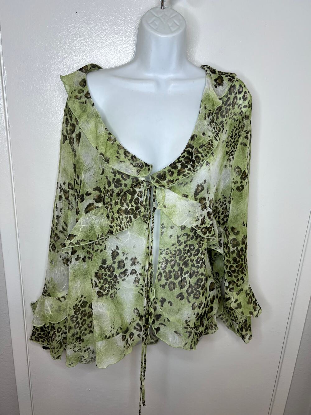 Simonton Says Women's Semi-Sheer Tie Front Animal Print Blouse Green ~ Size S